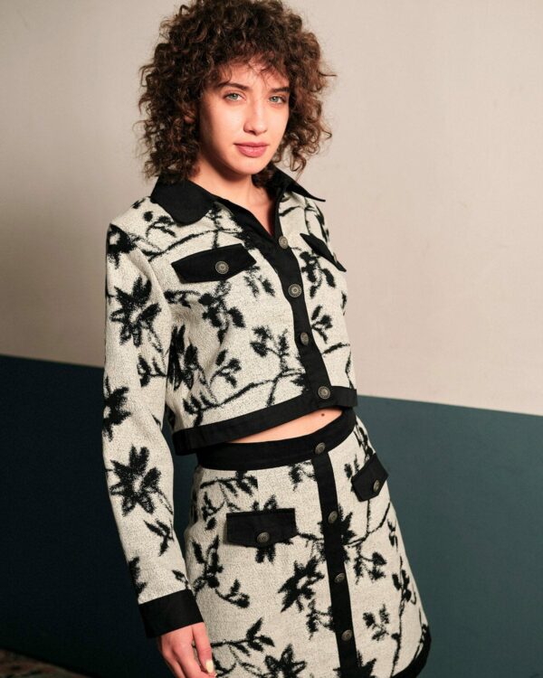The High Waisted Floral Mini Skirt - Image 3