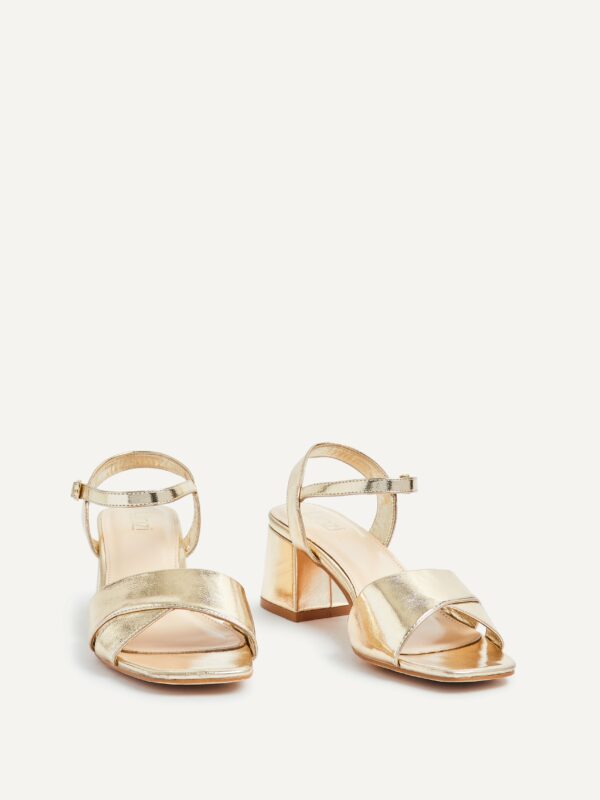Classic and Modern Heeled Sandals for Women - Image 3
