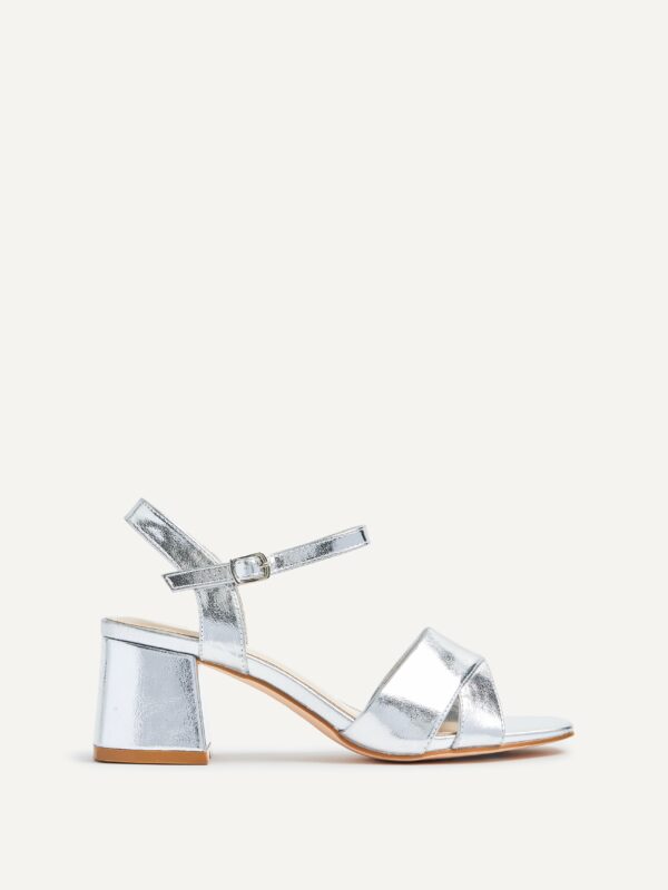 Fashion-Forward High Heel Sandals for Every Style - Image 2