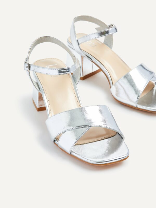 Fashion-Forward High Heel Sandals for Every Style - Image 5